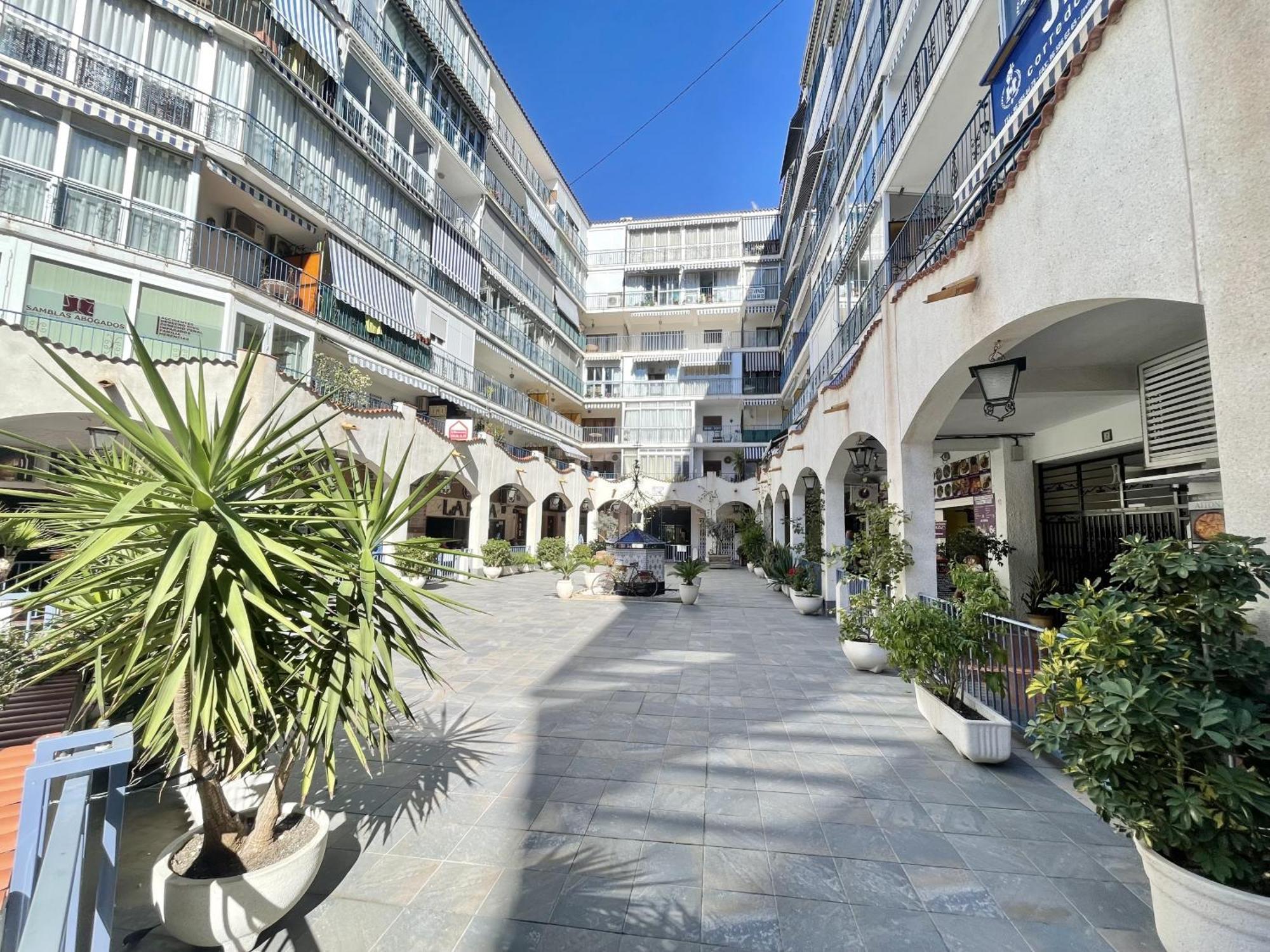 Apartment In Benidorm City Center Esterno foto